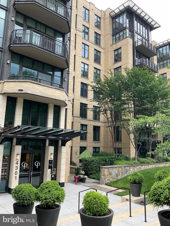 Building Photo - 4301 Military Rd NW