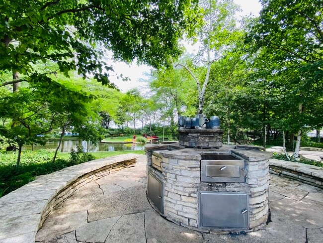 Building Photo - 505 N Lake Shore Dr