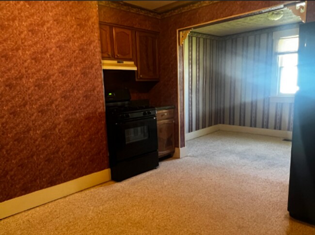 Building Photo - 2 Bedroom Home in Rockville