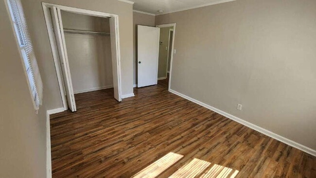 Building Photo - 112 Second St SW