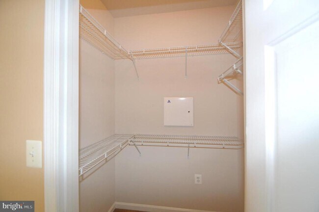 Building Photo - 5117 Travis Edward Way