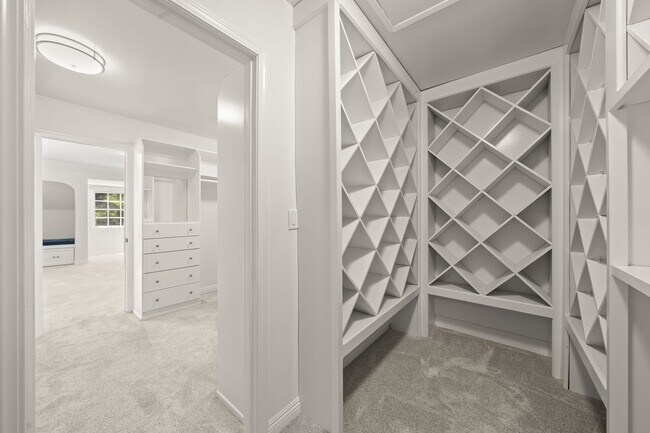 Building Photo - 15473 Lemay St