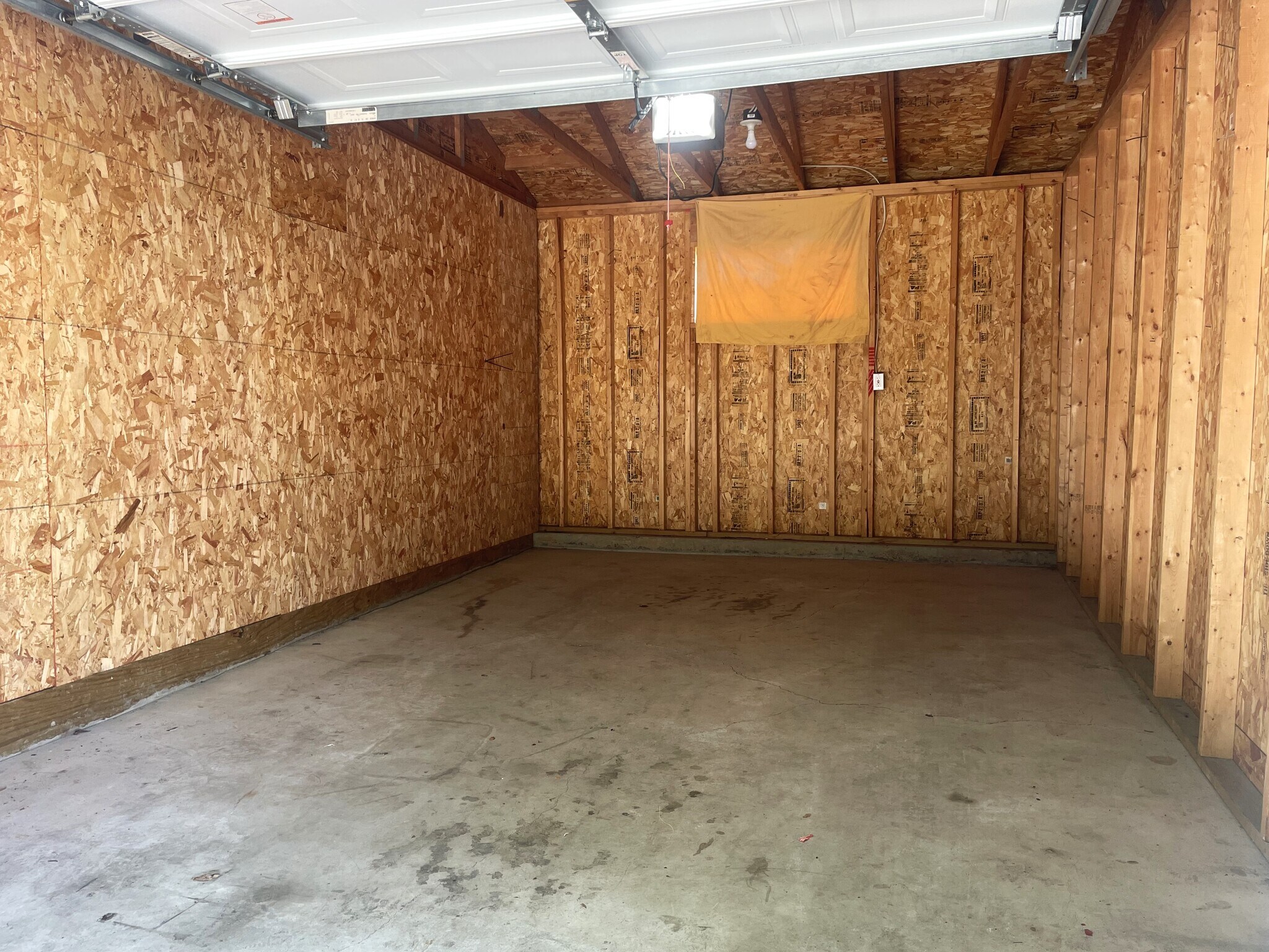 Building Photo - 2355 Chalet Gardens Rd