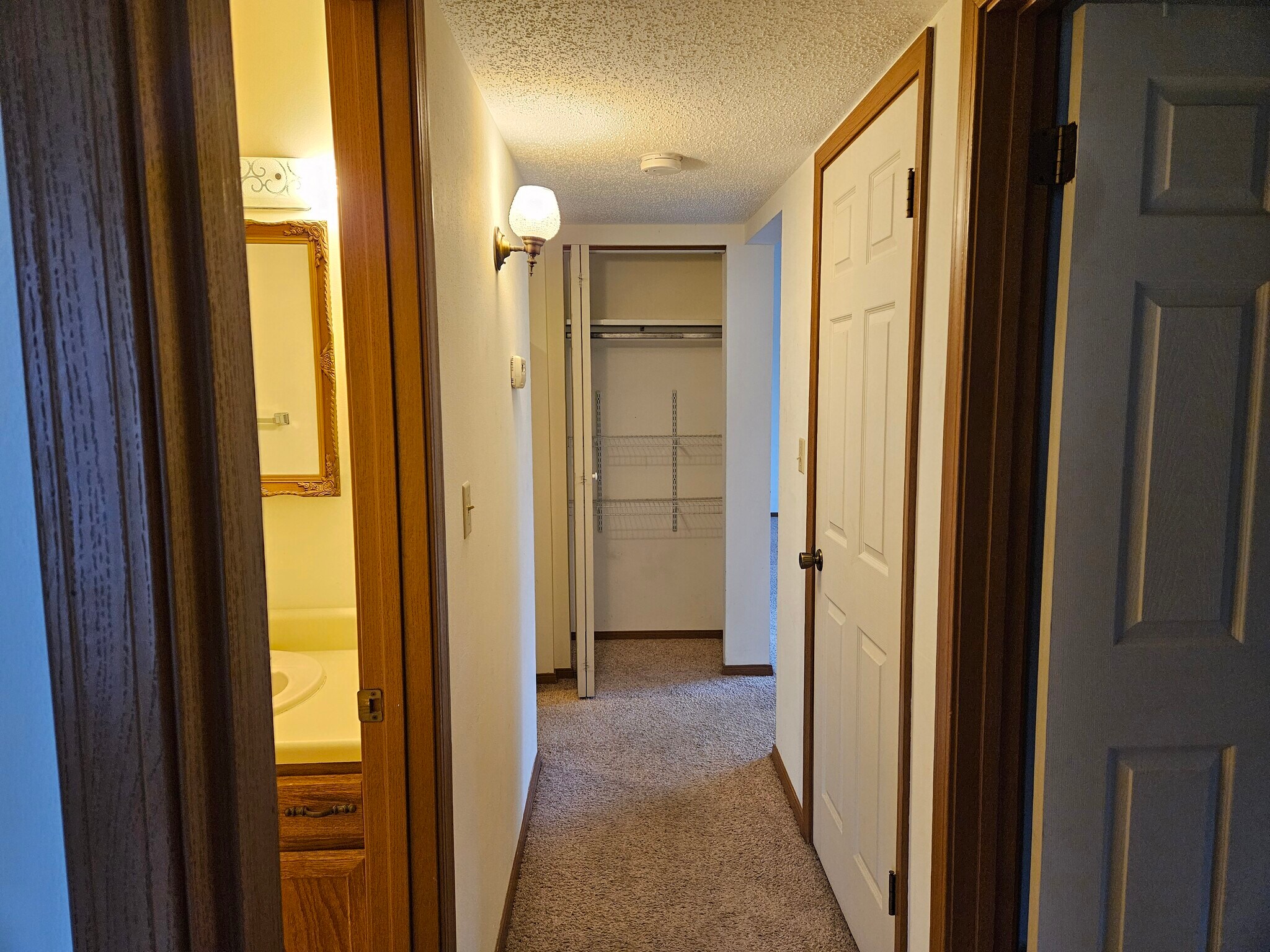 Building Photo - 208 Huckleberry Heights Dr