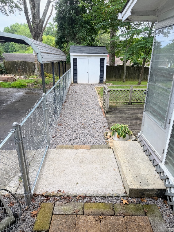 Building Photo - 465 East Dr