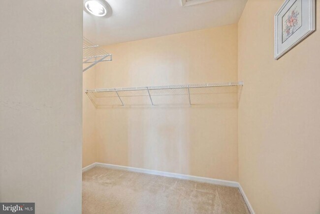 Building Photo - 2602 Clarion Ct