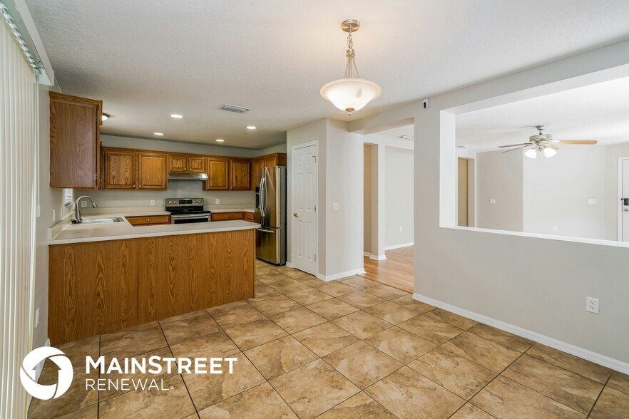 Building Photo - 2262 Blackwood Dr