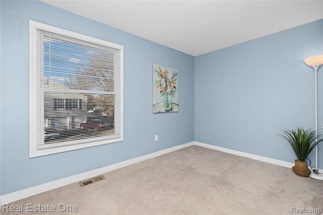 Building Photo - 2917 Rockford