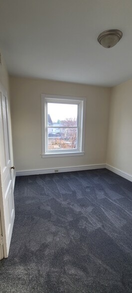Front Bedroom - 204 Cadwalader Ave