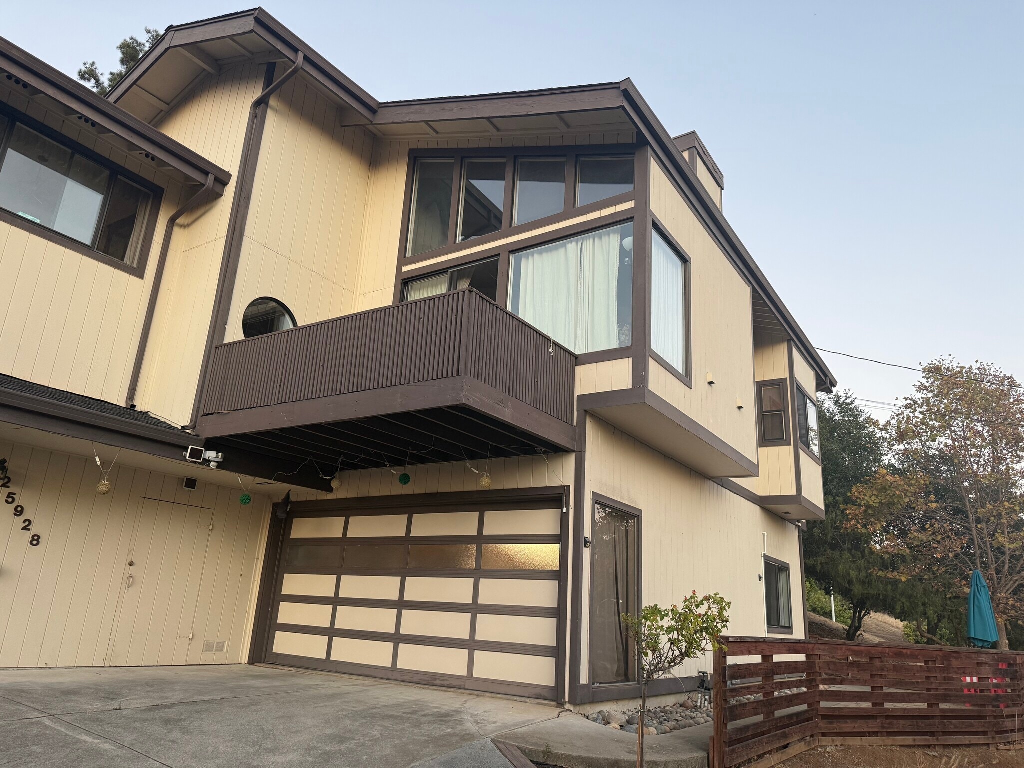 Building Photo - 25928 Westview Way