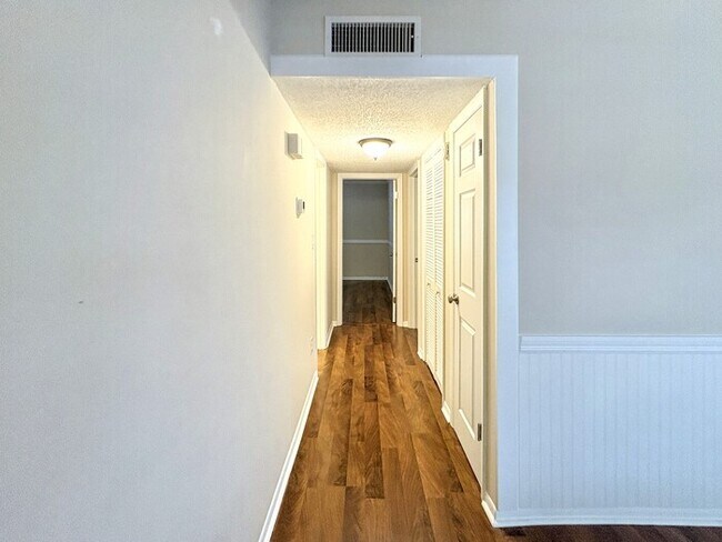 Building Photo - 4702 Joseph Ct