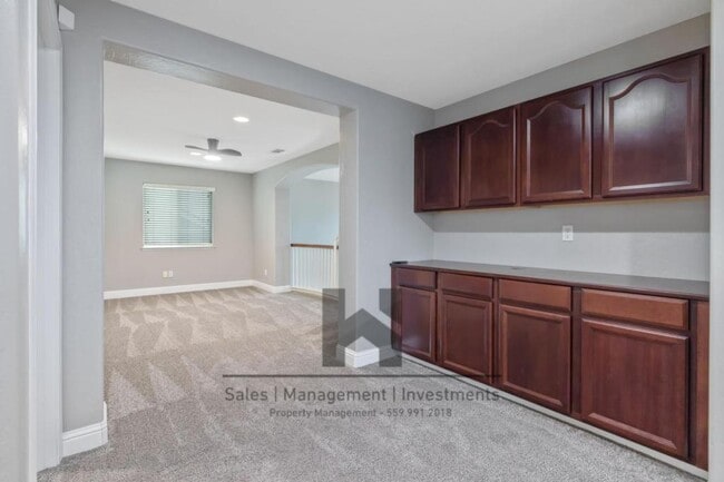 Building Photo - 3169 Brickfield Ave