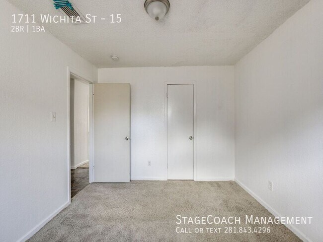 Building Photo - 1711 Wichita St