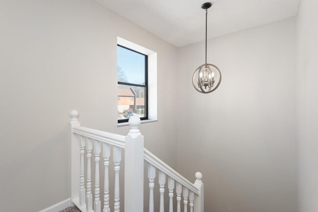 Building Photo - 2909 La Villas Dr