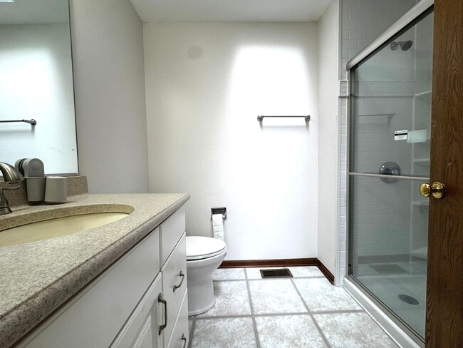 Building Photo - 165 Winchester Dr