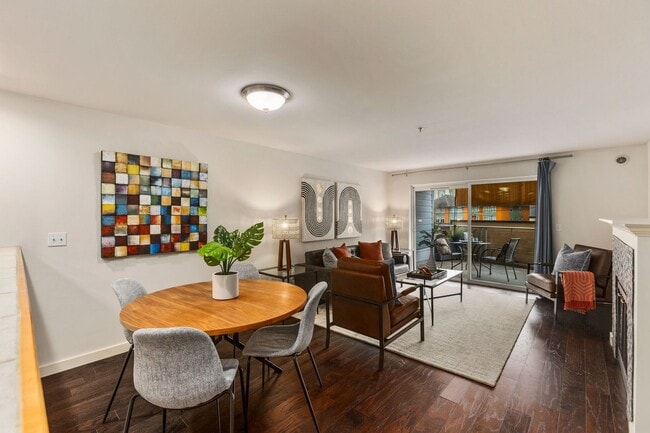 Building Photo - 2 Bedroom Condo in Overlook at Juanita Bay