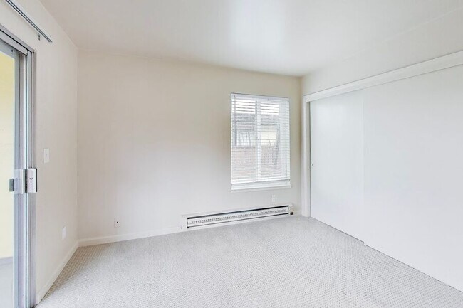 Building Photo - 1279 Ayala Dr