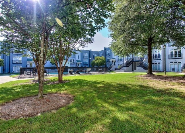 Building Photo - 502 Pryor St SW