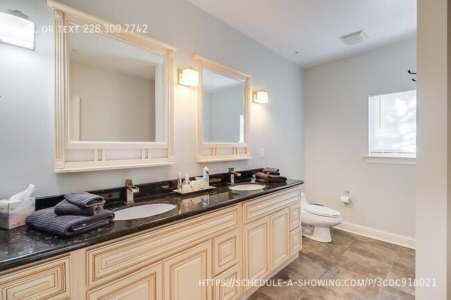 Building Photo - 1400 Mill Rd