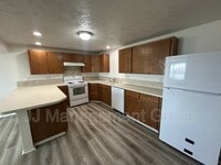 Building Photo - 1207 2nd St
