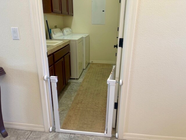Building Photo - 2899 Desert Vista Dr