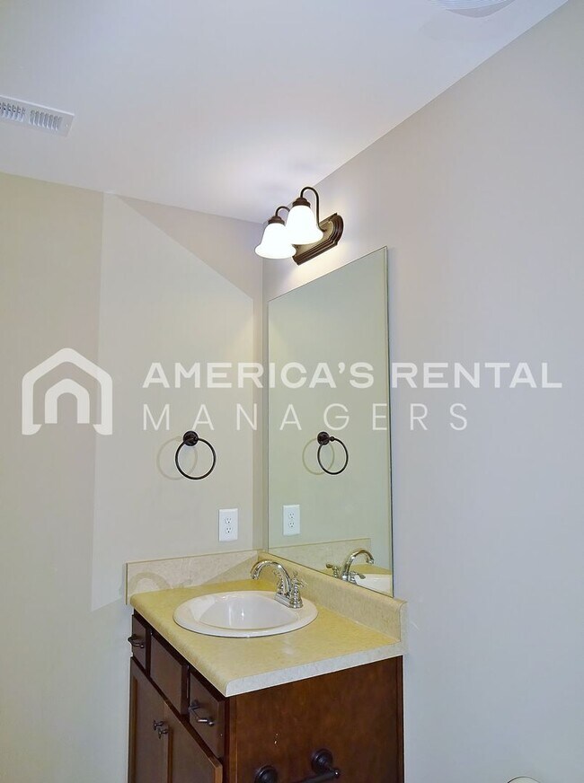 Building Photo - 4379 Shivas Way