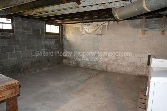 Building Photo - 1408 NW 61st St