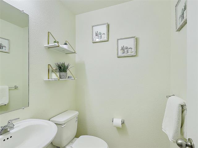Building Photo - 2549 Saddlehorn Dr