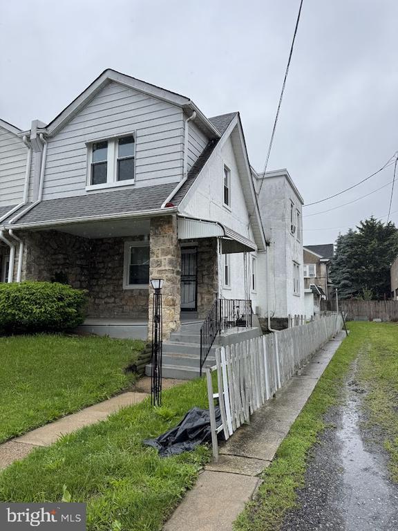 Primary Photo - 14 S Rigby Ave