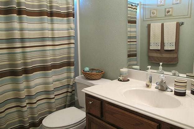 Building Photo - 6218 Menor Crest Dr