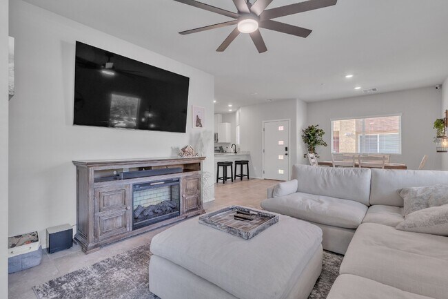 Building Photo - A gated community offers a secure and luxu...