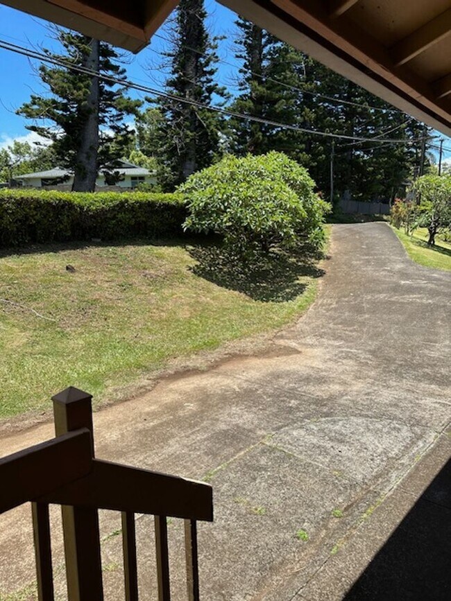 Building Photo - 470 W Kuiaha Rd