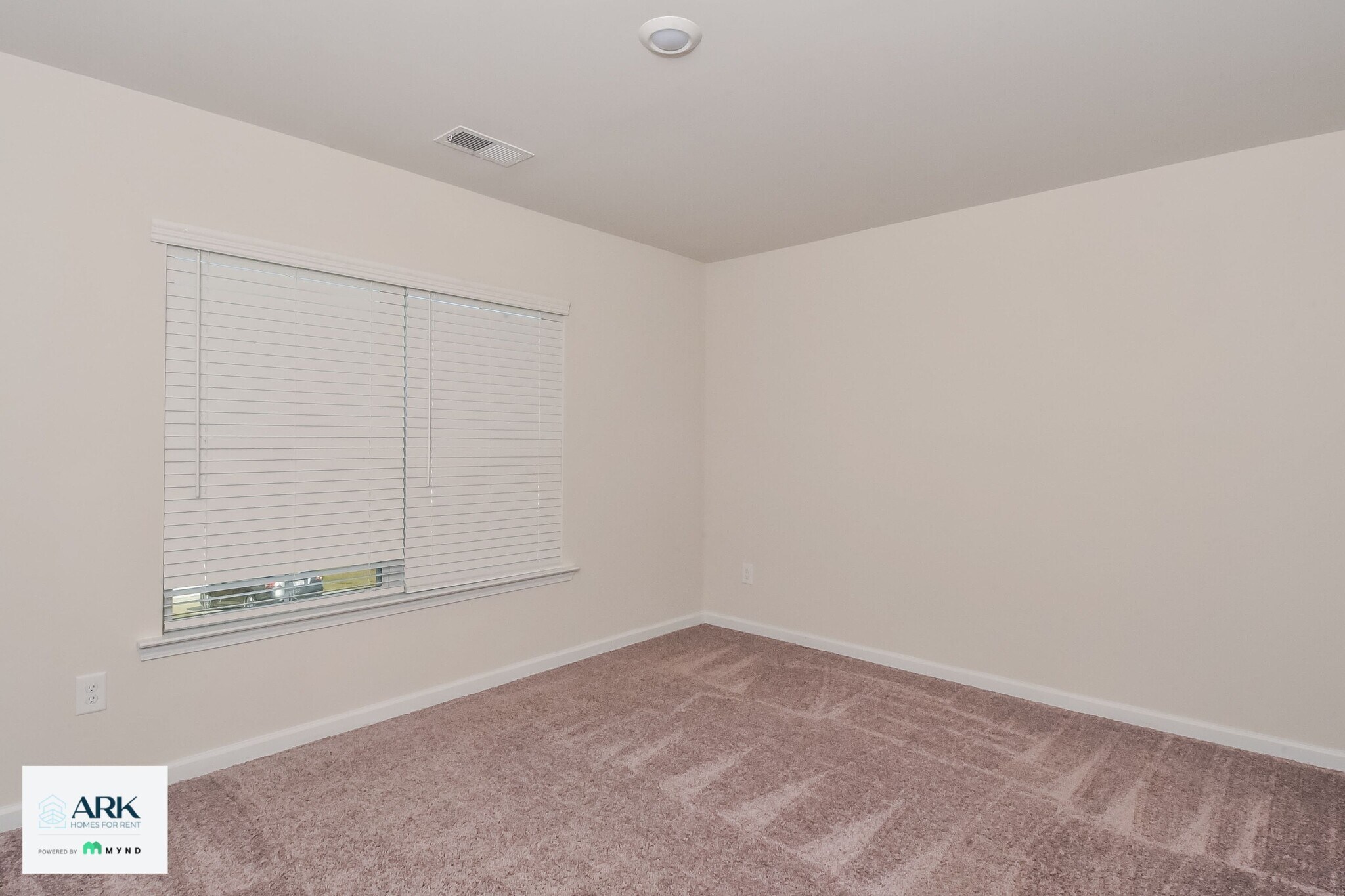 Building Photo - 307 Longstone Ct