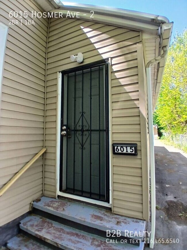 Building Photo - 6015 Hosmer Ave