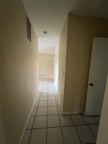 Building Photo - 418 E Evanston Cir