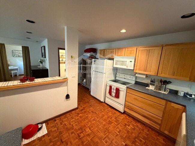 Building Photo - 70051 Stage Rd