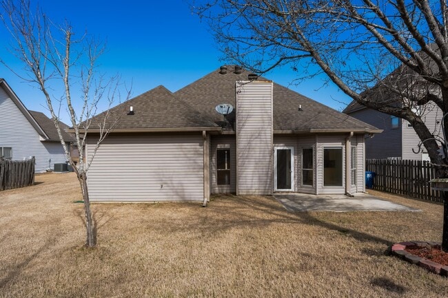 Building Photo - 2520 Stonecreek Trail