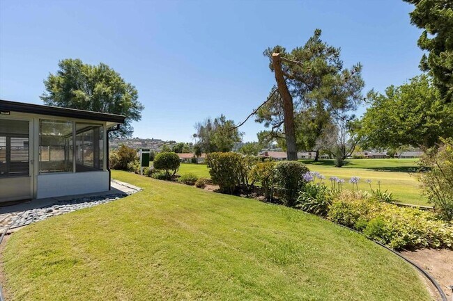 Building Photo - 1304 San Julian Dr