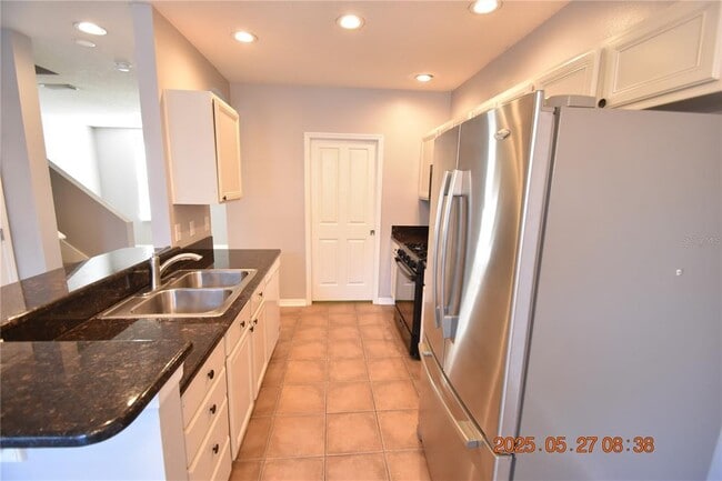 Building Photo - 11509 Fountainhead Dr