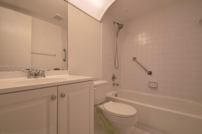 Building Photo - 13250 SW 4th Ct