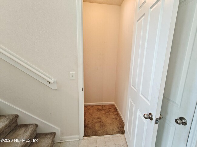 Building Photo - 5138 Sawmill Pt Wy