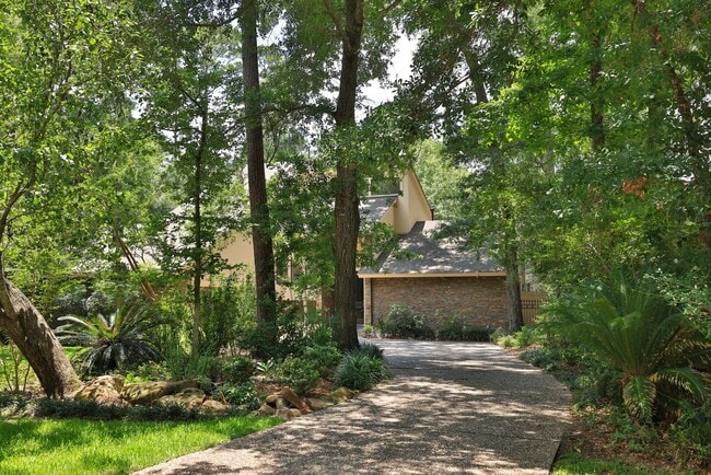 Building Photo - 44 Indian Clover Dr
