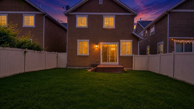 Building Photo - Single Family Home