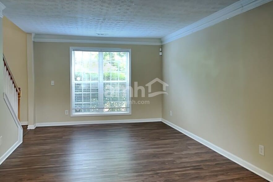 Building Photo - 3341 Kittery Dr SW