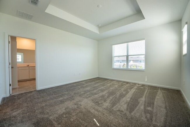 Building Photo - 307 Nine Iron Dr