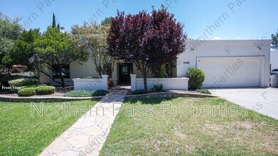 Building Photo - 612 Willow Glen Dr