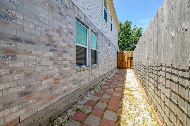 Building Photo - 3318 Zephyr Glen Way