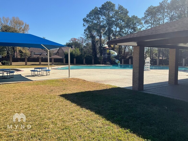 Building Photo - 8731 Summit Pines Dr