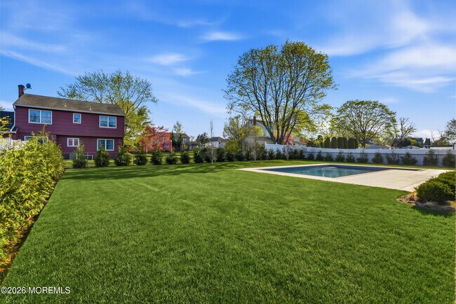 Building Photo - 84 Cooper Ave