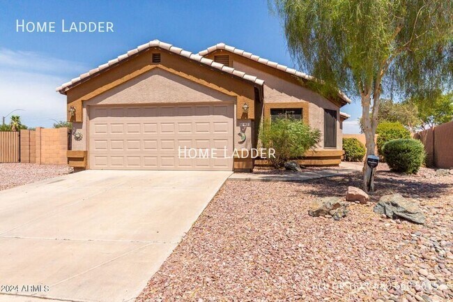 Building Photo - 917 S Del Rancho